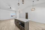 10570 46 PL - Photo 8