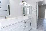 10770 46 PL - Photo 12