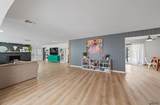 2210 25 ST - Photo 7