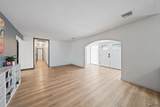 2210 25 ST - Photo 8