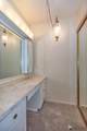 2101 25 ST - Photo 17
