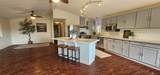 1402 Jennifer Ln - Photo 3