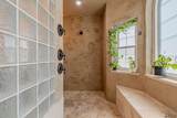 1554 33 ST - Photo 18