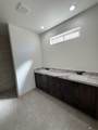 12585 51 PL - Photo 15
