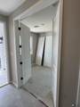 7684 35 ST - Photo 2