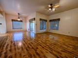 11677 Glenwood Ave - Photo 7