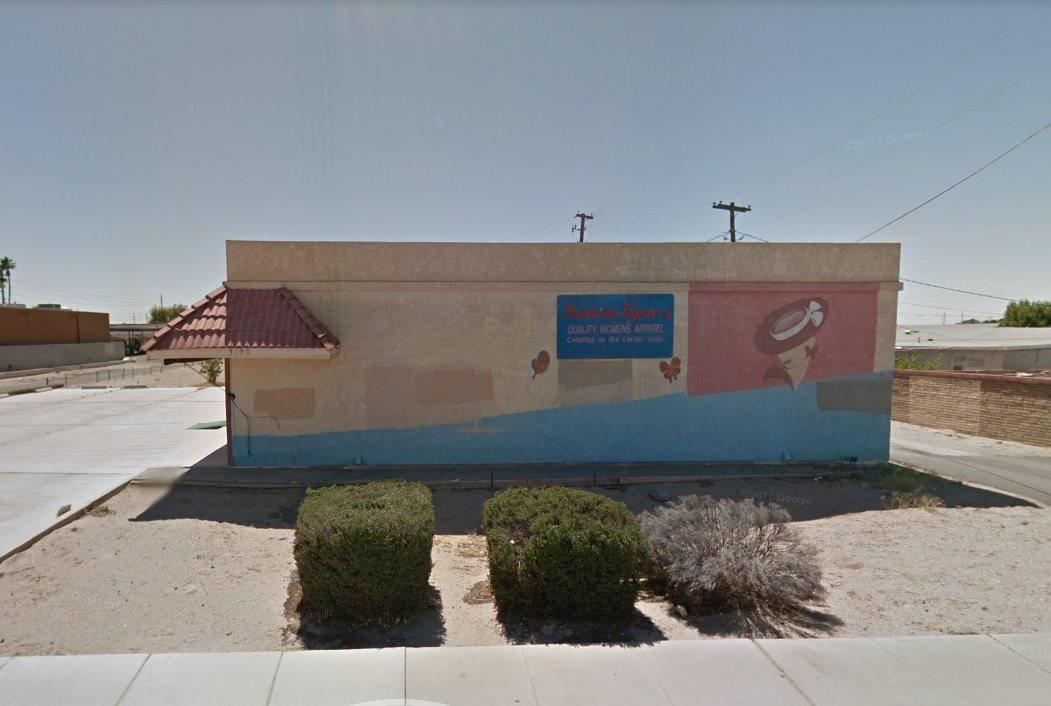 3190 8 AVE - Photo 1