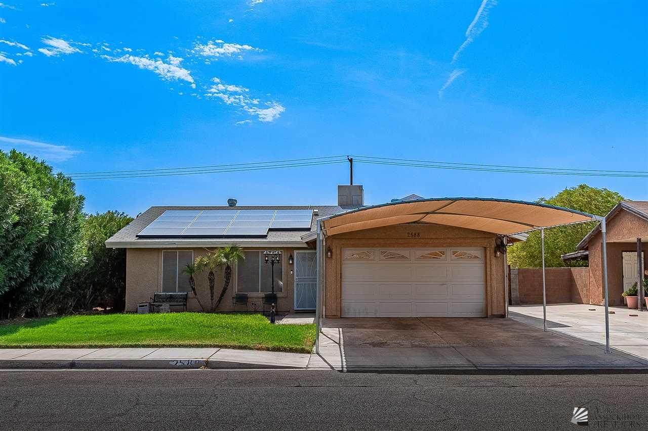 2588 18 AVE - Photo 1