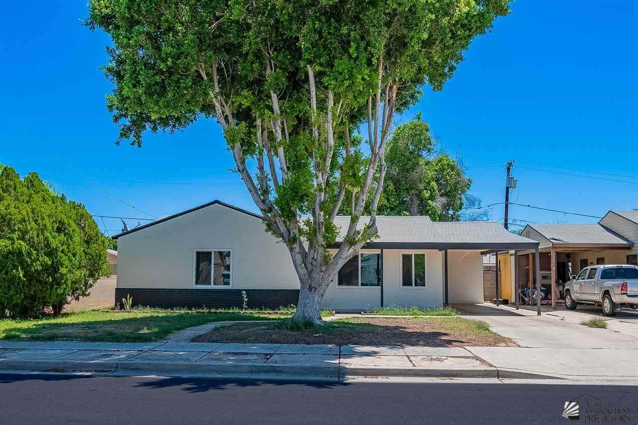 325 21 AVE - Photo 1