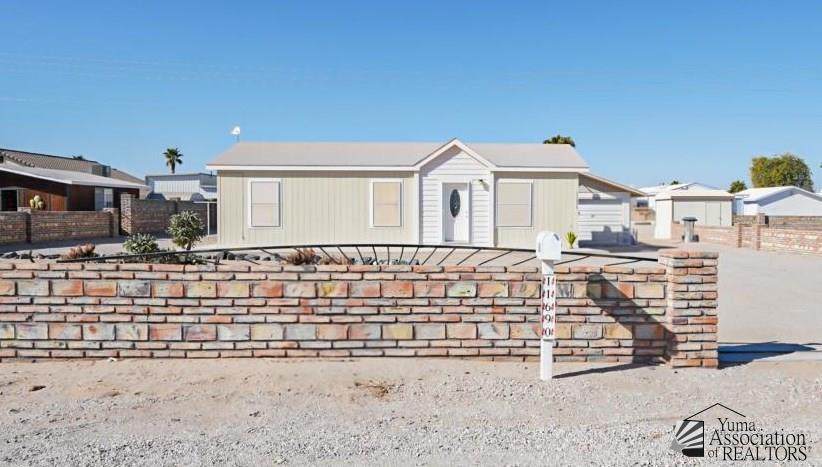 11690 Bonnie Ave - Photo 1