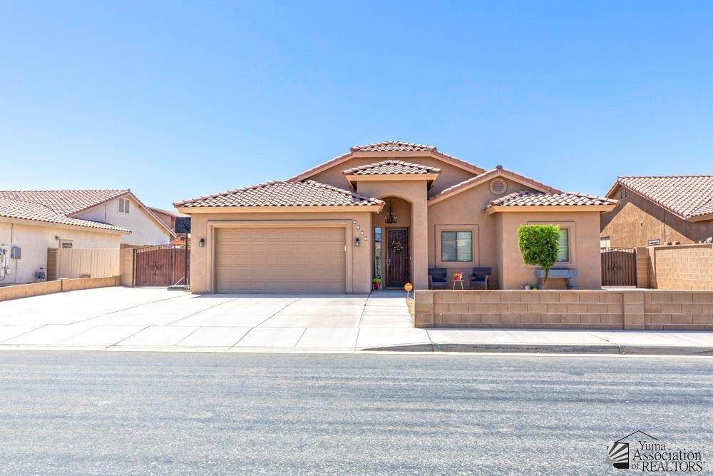 7955 37 ST - Photo 1