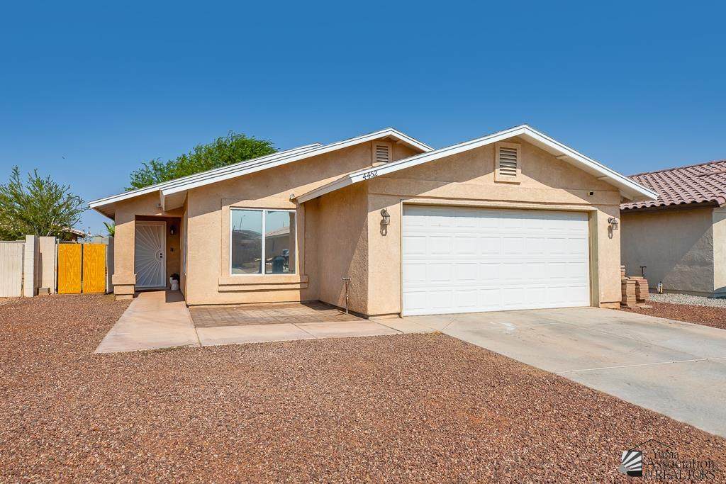 4452 Agave Ave - Photo 1