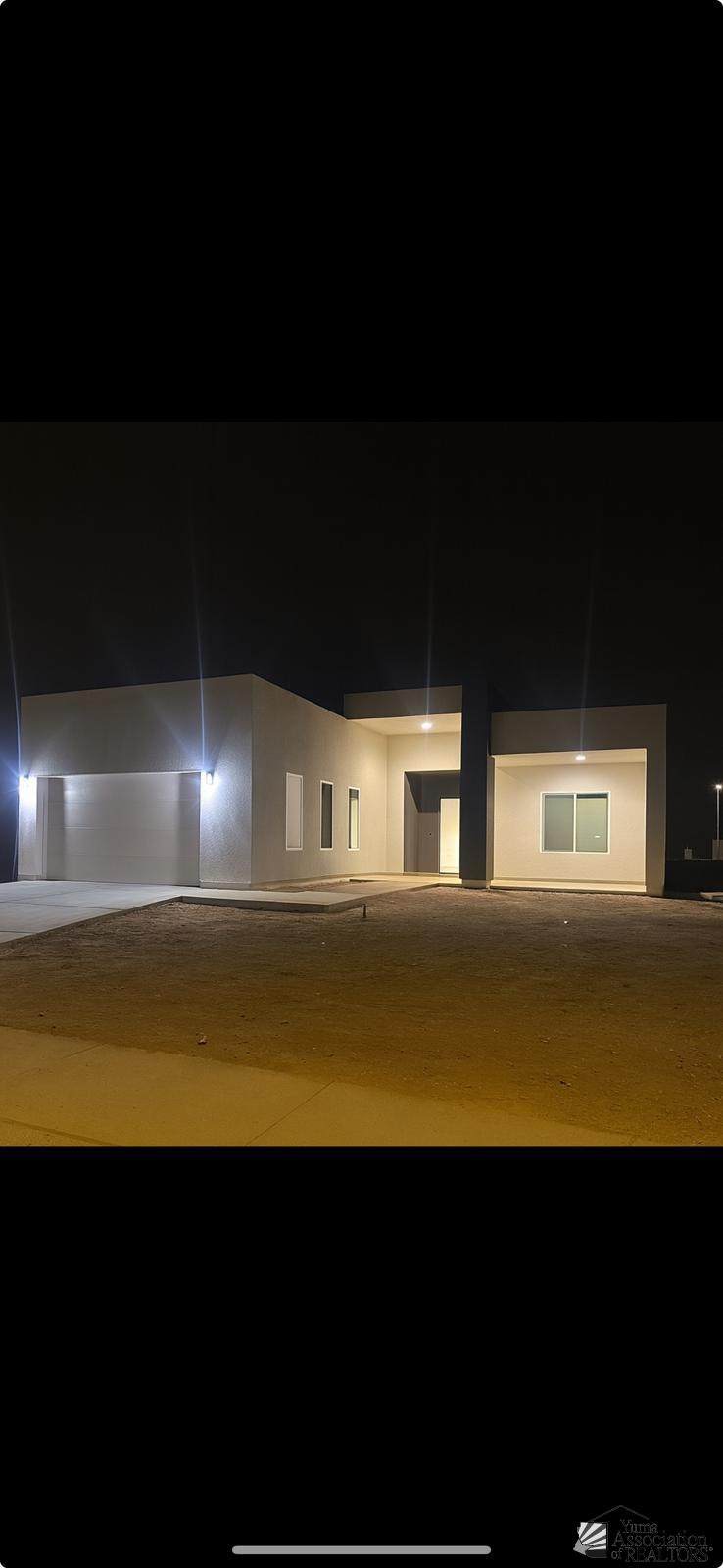 4762 Nadine St - Photo 1