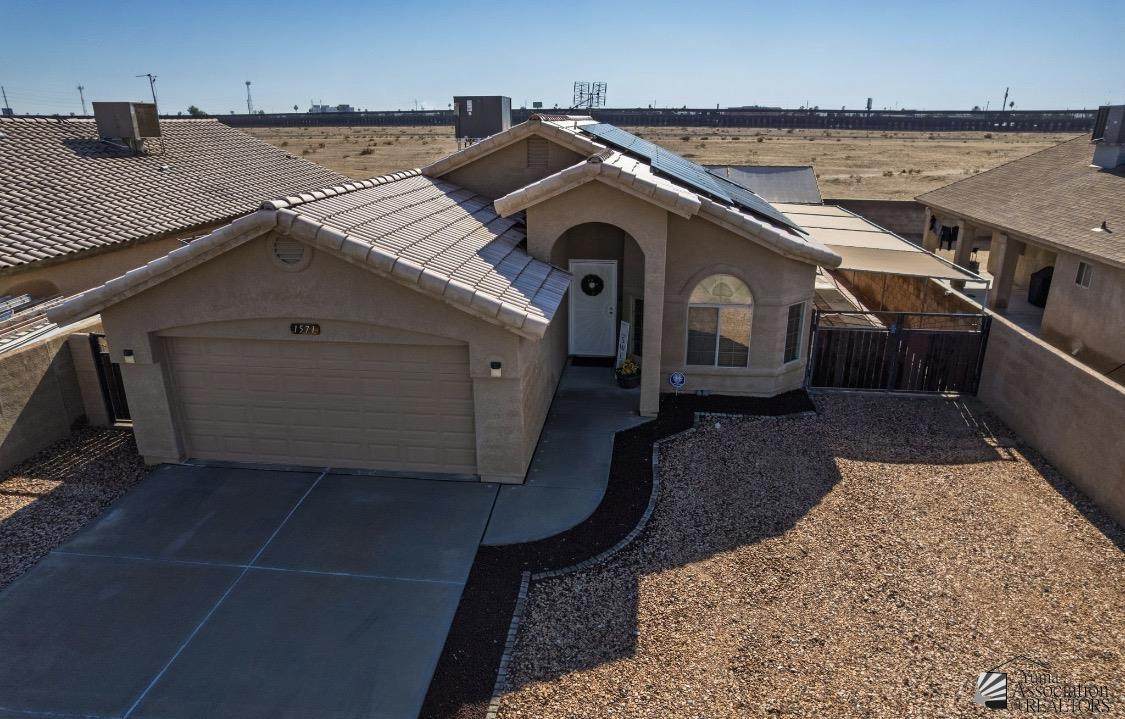 1571 San Francisco St - Photo 1