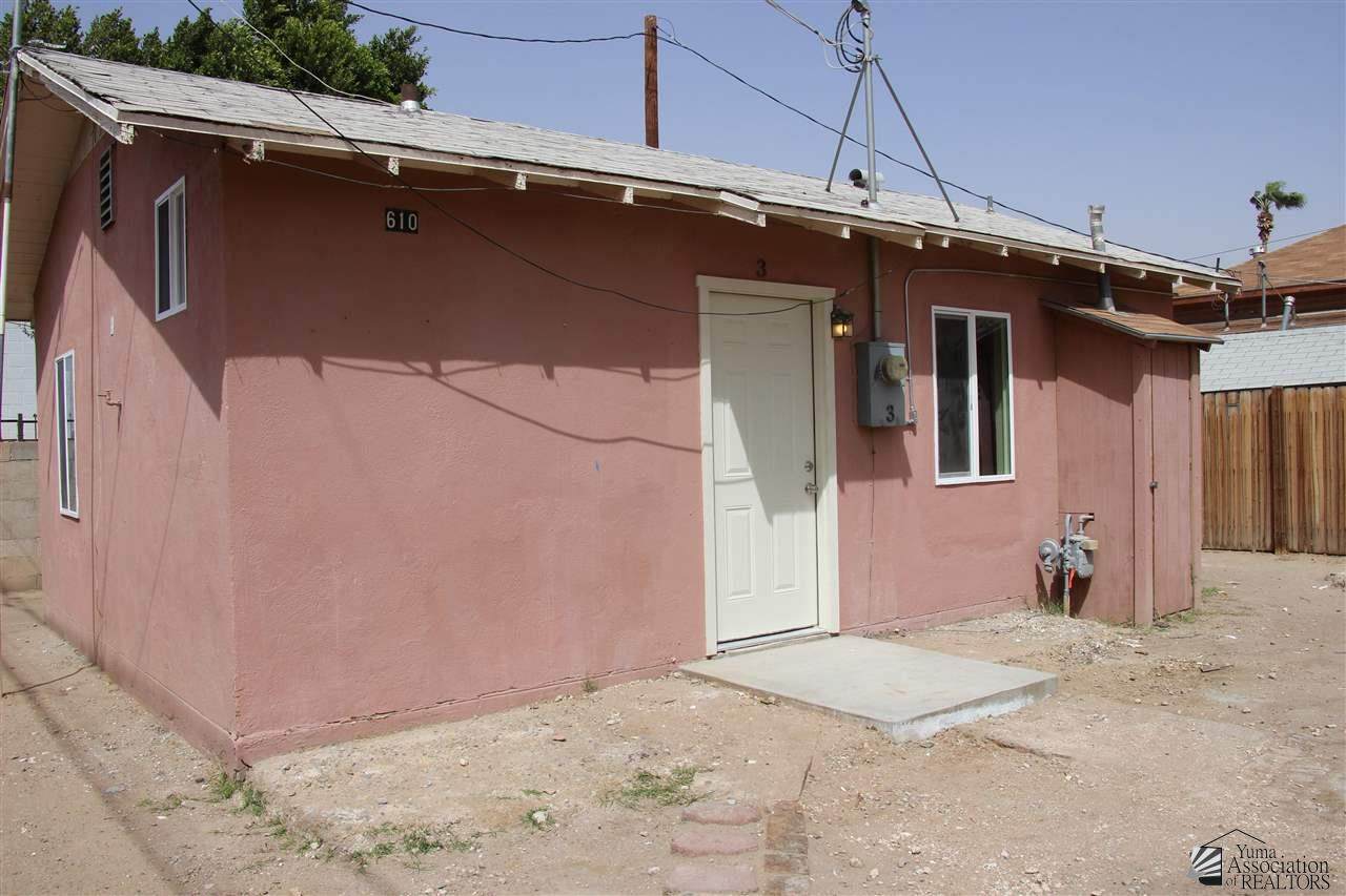 610 Orange Ave - Photo 1