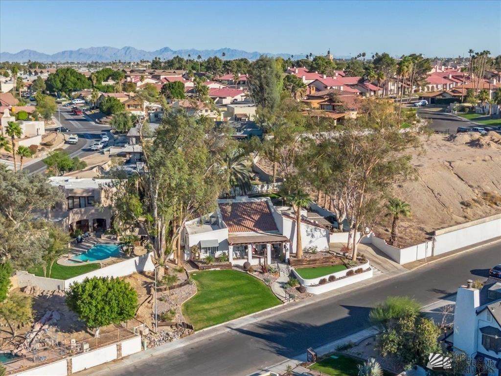 1925 Ridgeview Dr - Photo 1