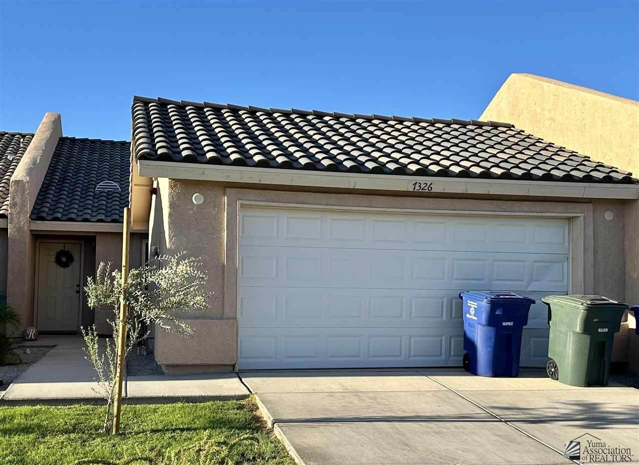 7326 39 ST - Photo 1