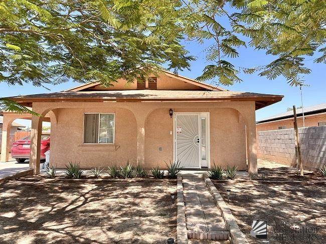 650 Orchid St - Photo 1