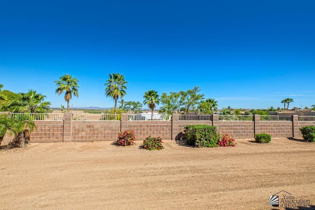 https://bt-photos.global.ssl.fastly.net/yuma/1280_boomver_1_20261315-2.jpg