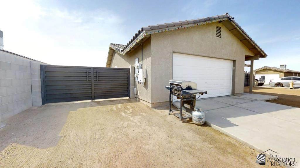 https://bt-photos.global.ssl.fastly.net/yuma/orig_boomver_1_20261469-2.jpg
