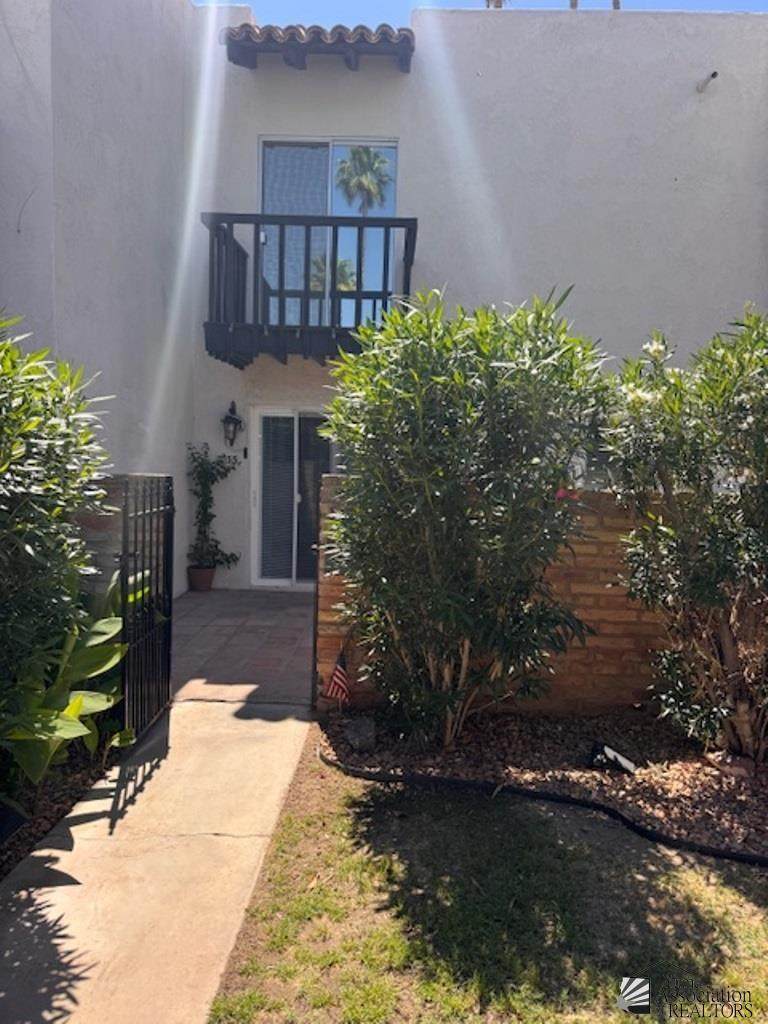 2900 Palo Verde Ln - Photo 1