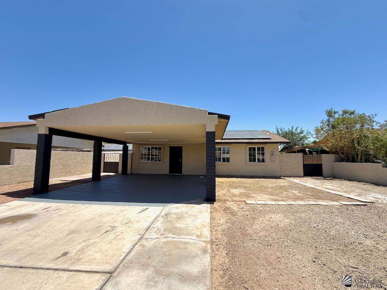 321 28 AVE - Photo 1