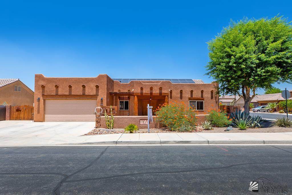 5454 38 ST - Photo 1