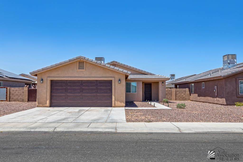 11522 33 LN - Photo 1