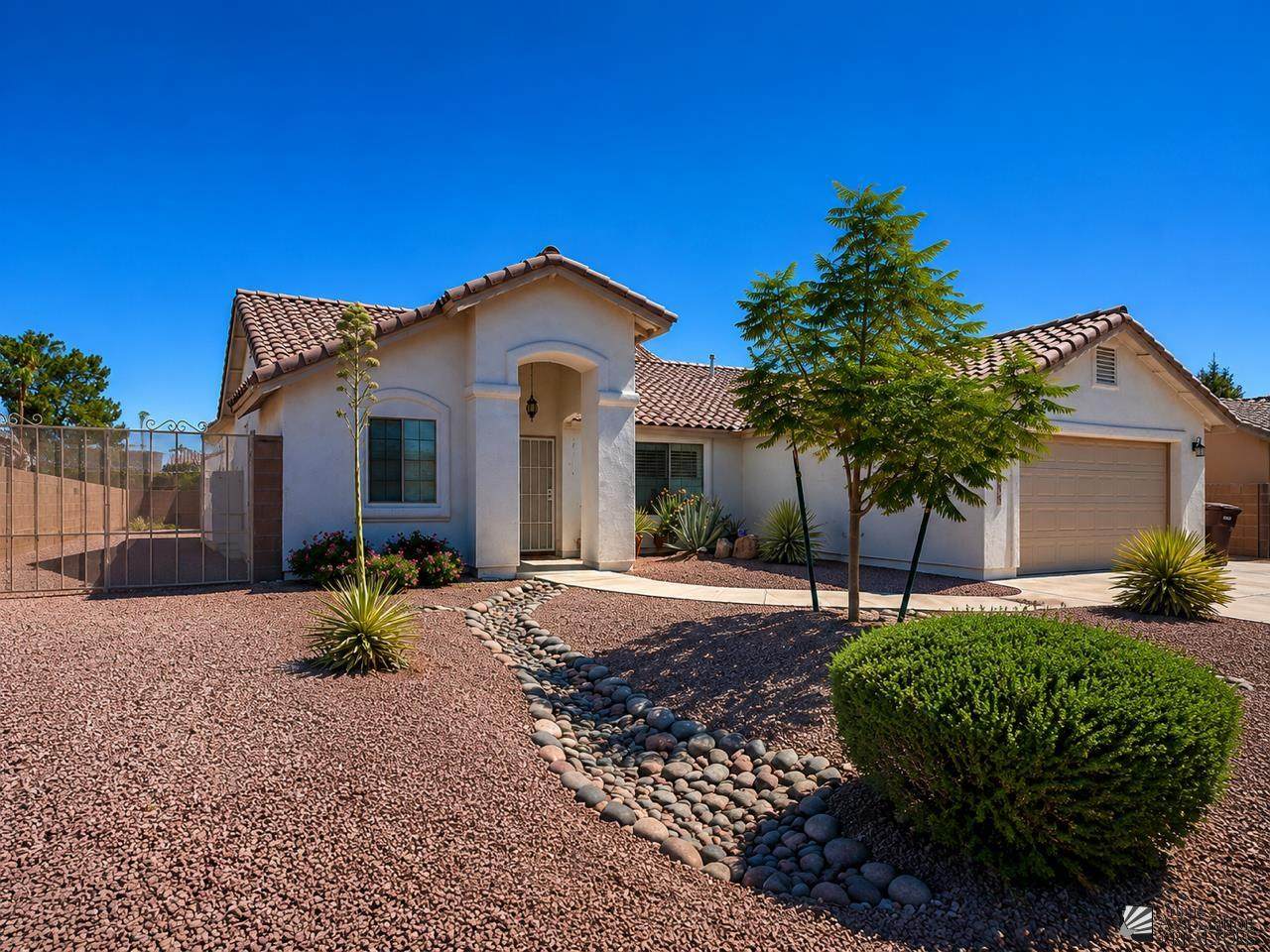 11695 Calle Gaudi - Photo 1