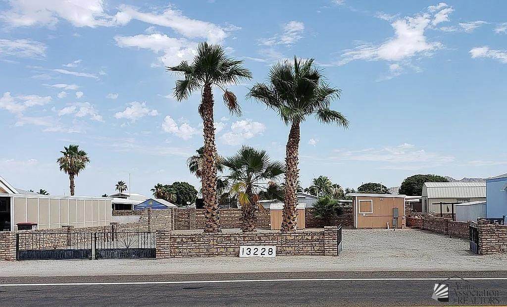 13228 48 ST - Photo 1